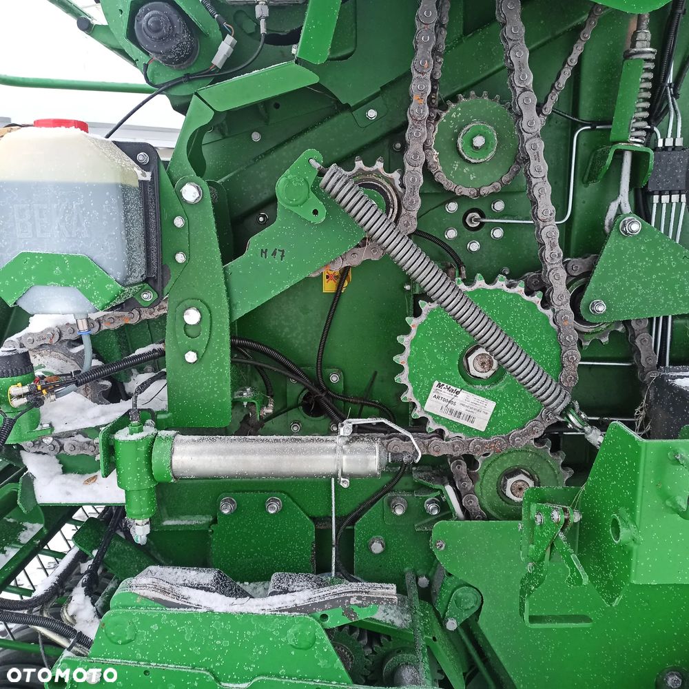 McHale V6 750 - 9