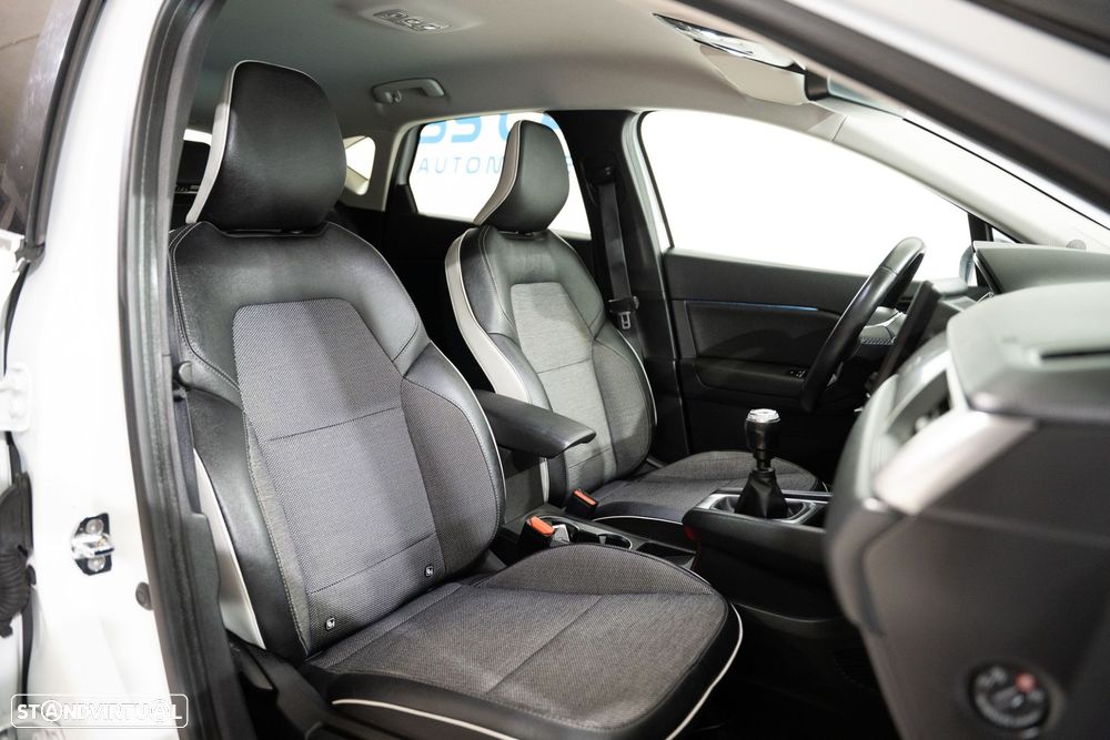 Renault Captur 1.0 TCe Intens - 21