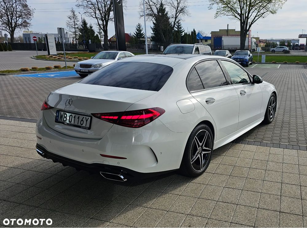 Mercedes-Benz Klasa C 200 d mHEV AMG - 3