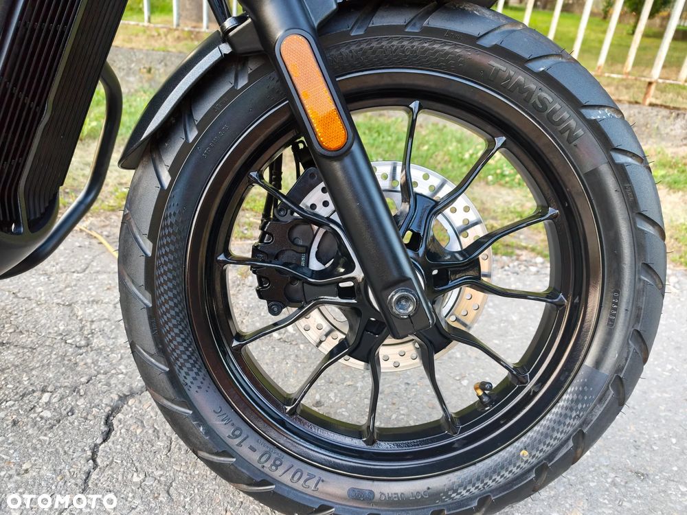 Hyosung GV - 17