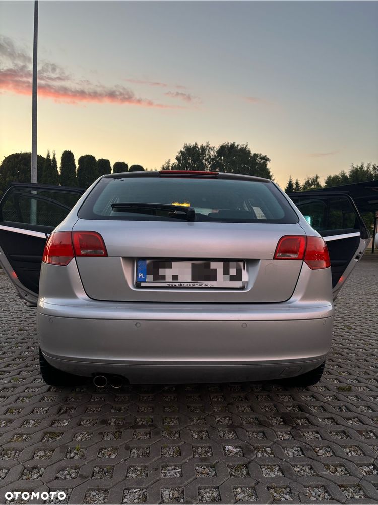 Audi A3 Sportback - 3