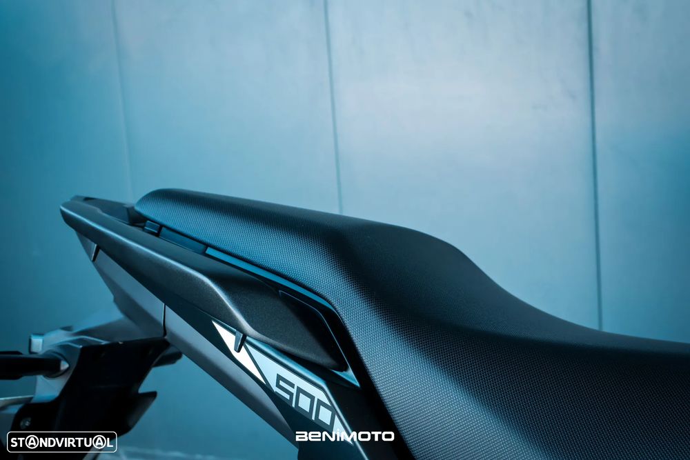 Honda NX 500 - 14
