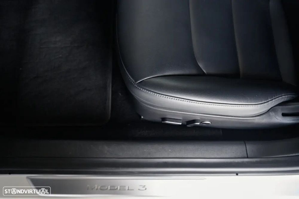 Tesla Model 3 Long Range AWD Dual Motor - 51