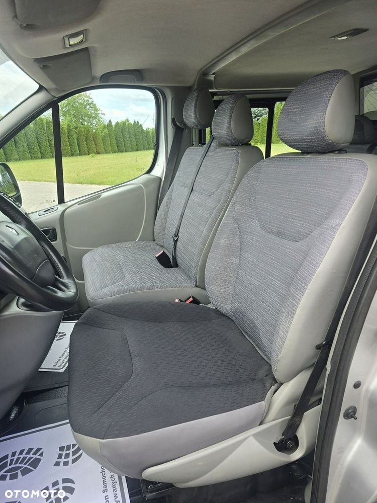 Renault Trafic - 13