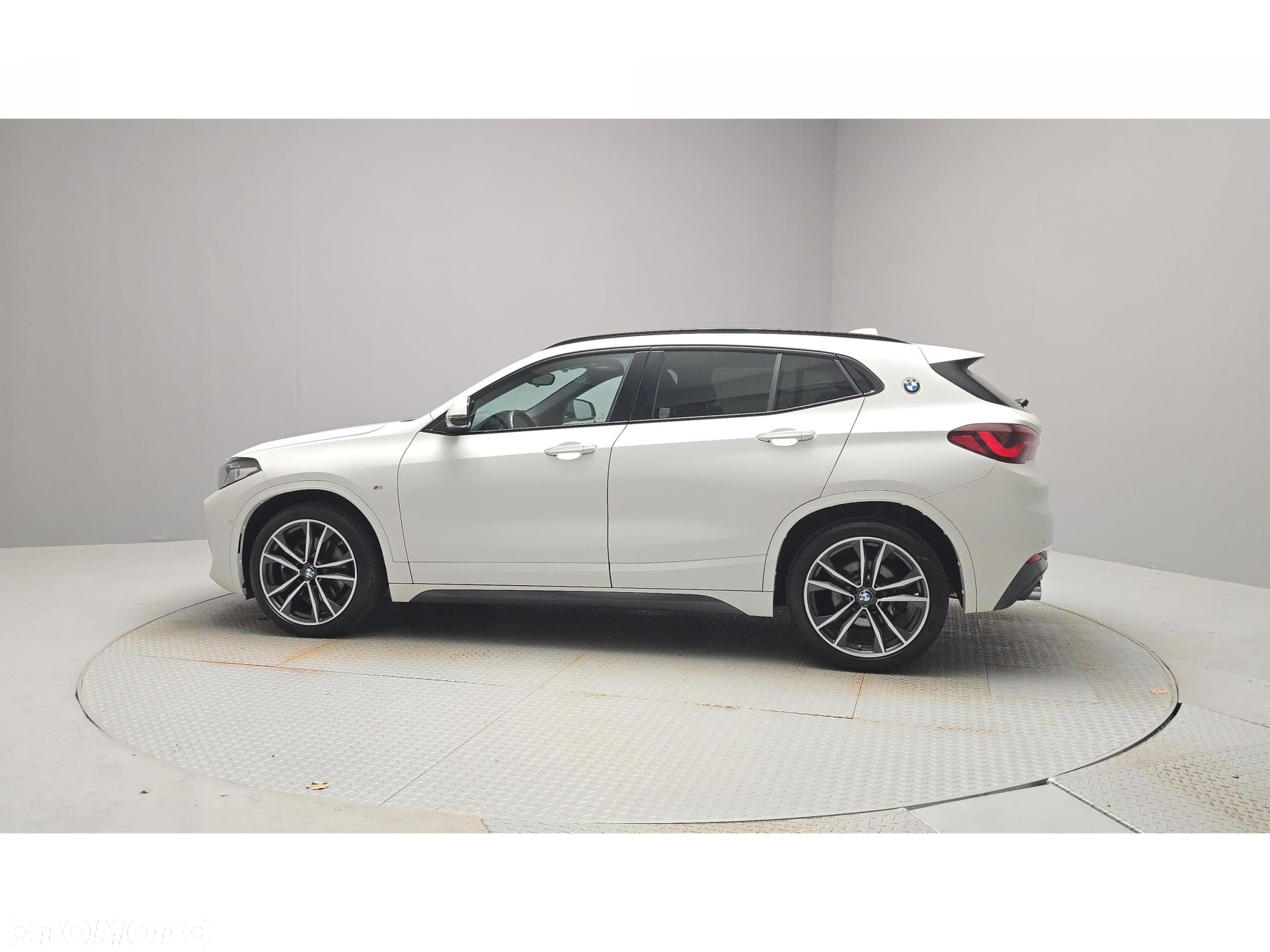 BMW X2 - 3