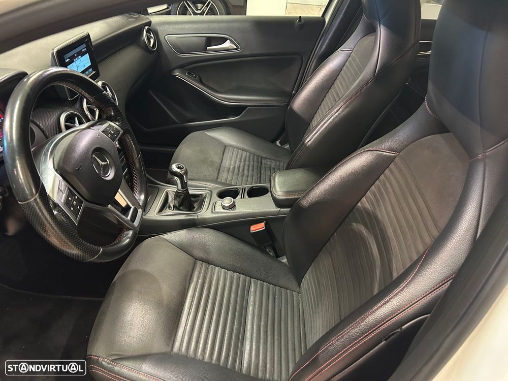 Mercedes-Benz A 180 CDI BE AMG Line - 10