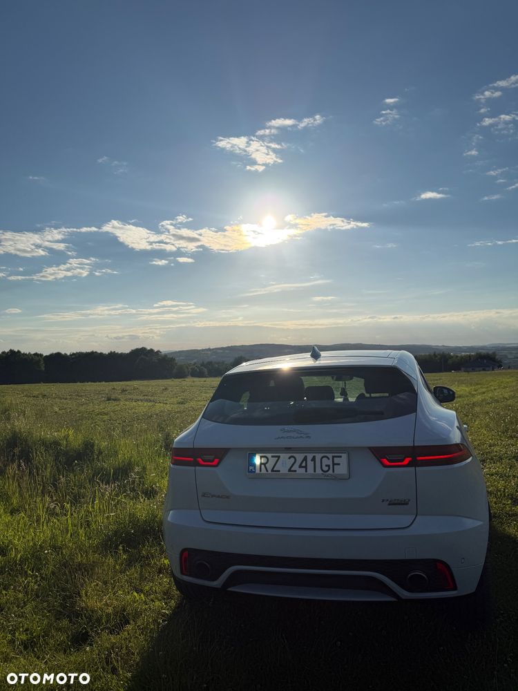 Jaguar E-Pace 2.0 i4P AWD R-Dynamic - 7
