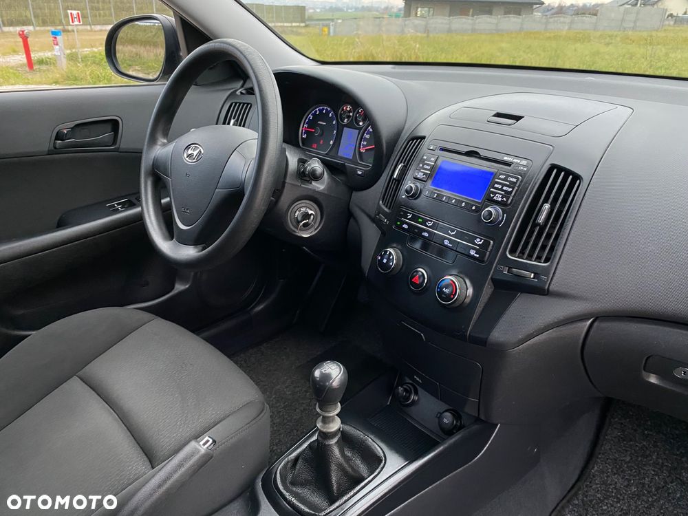 Hyundai i30 1.4 Classic - 27