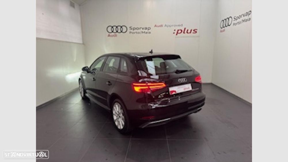 Audi A3 Sportback 40 TFSIe - 4