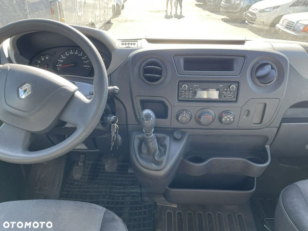 Renault Master - 15