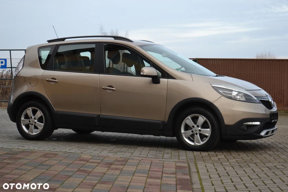 Renault Scenic dCi 110 Xmod Paris - 8