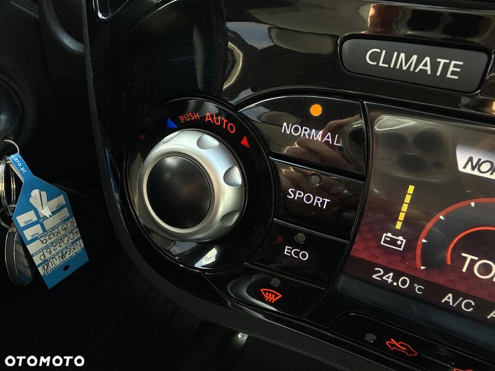 Nissan Juke 1.6 N-Connecta - 27