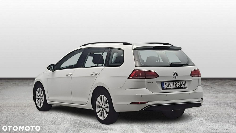 Volkswagen Golf - 3