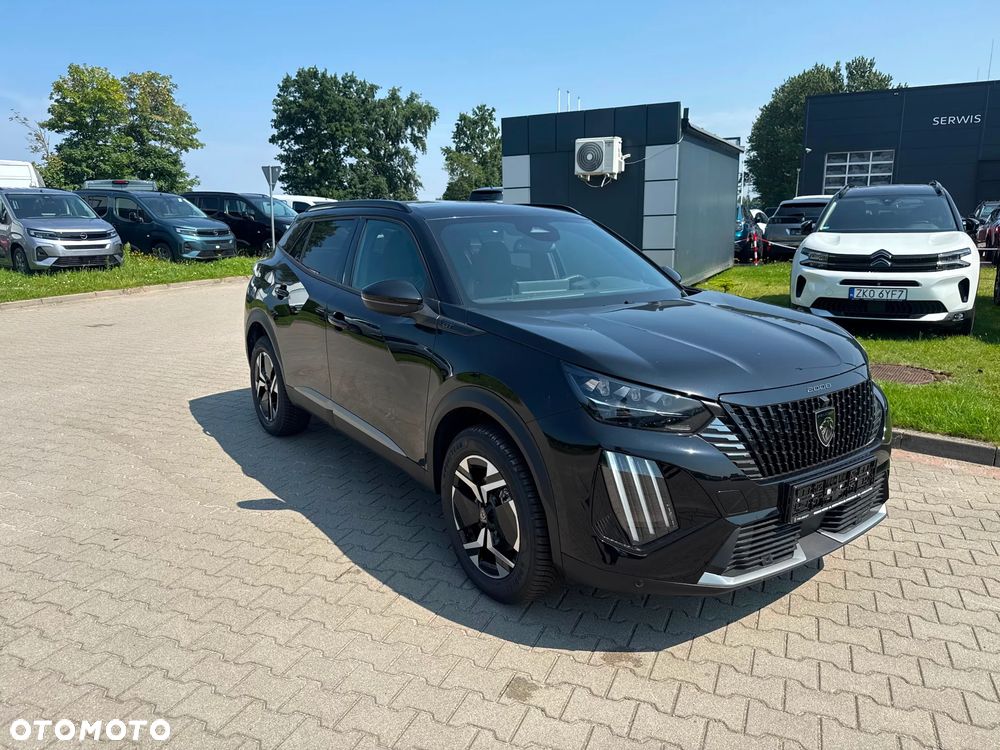 Peugeot 2008 - 8