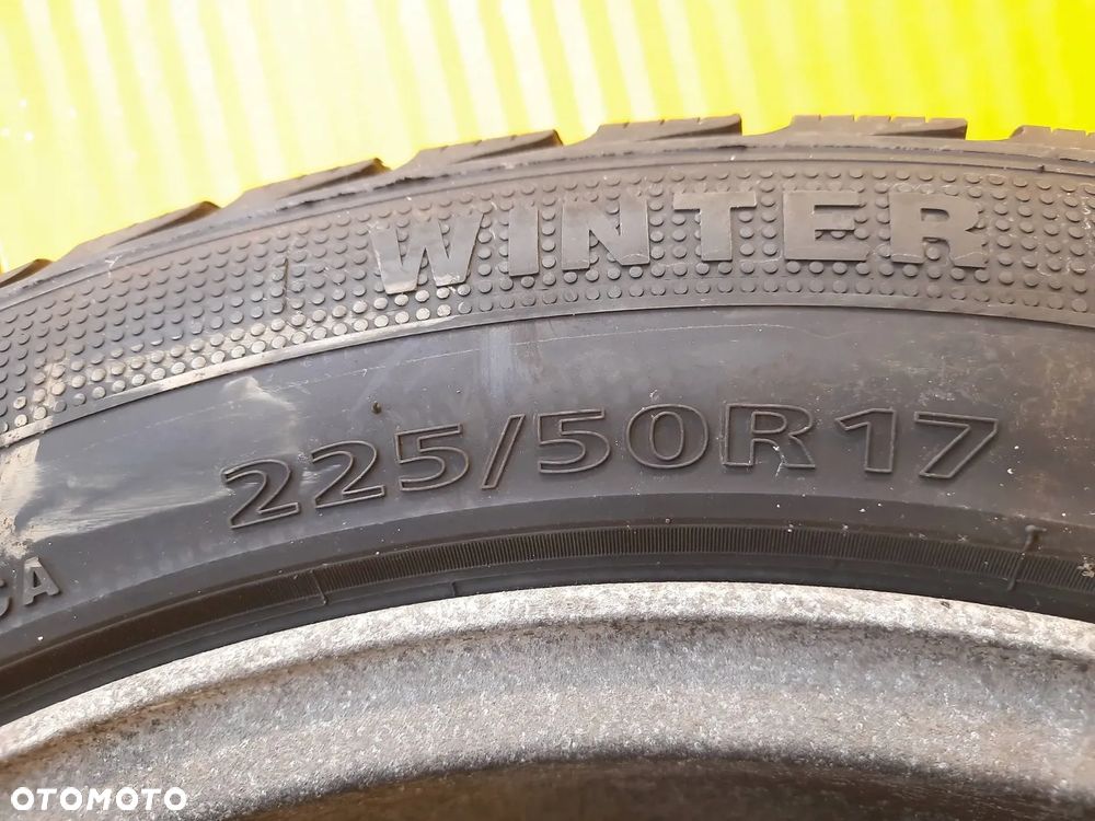 Volvo V60 II KOMPLET OPON Z FELGAMI 225/50R17 20r* - 4
