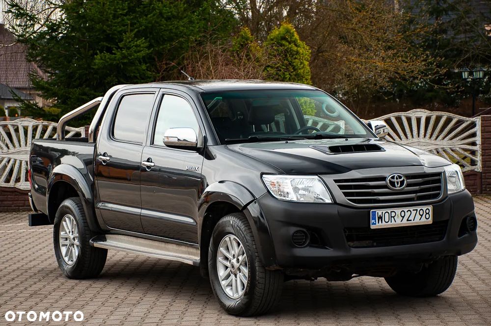 Toyota Hilux 3.0 D-4D Invincible - 22