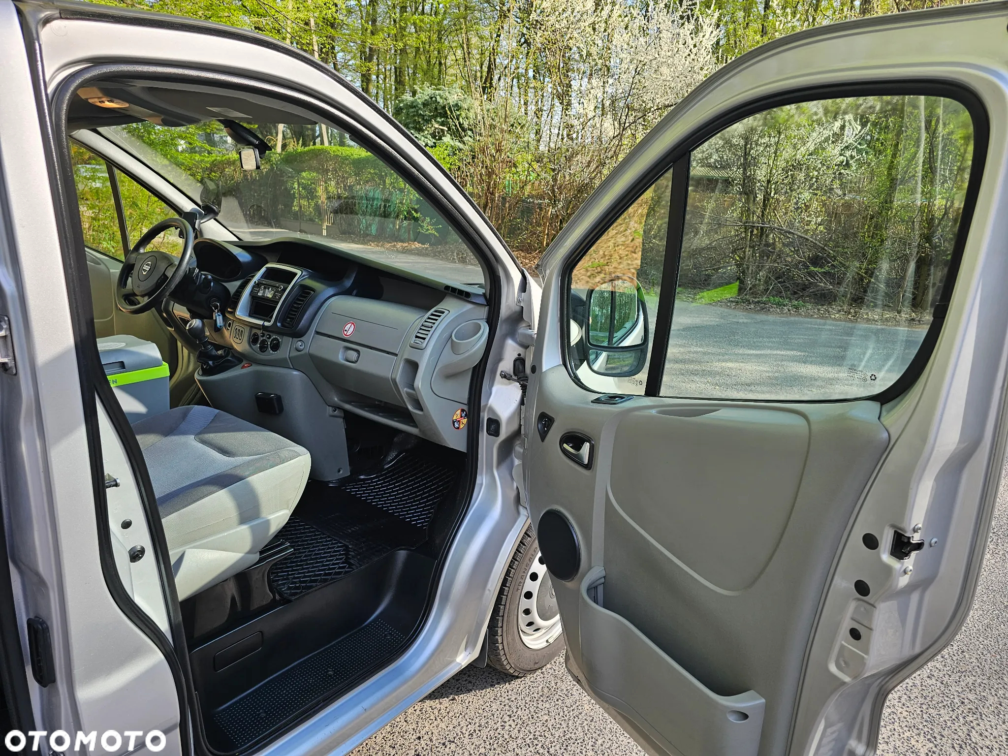 Nissan Primastar dCi 115 L2H1 (9-Si.) comfort - 9