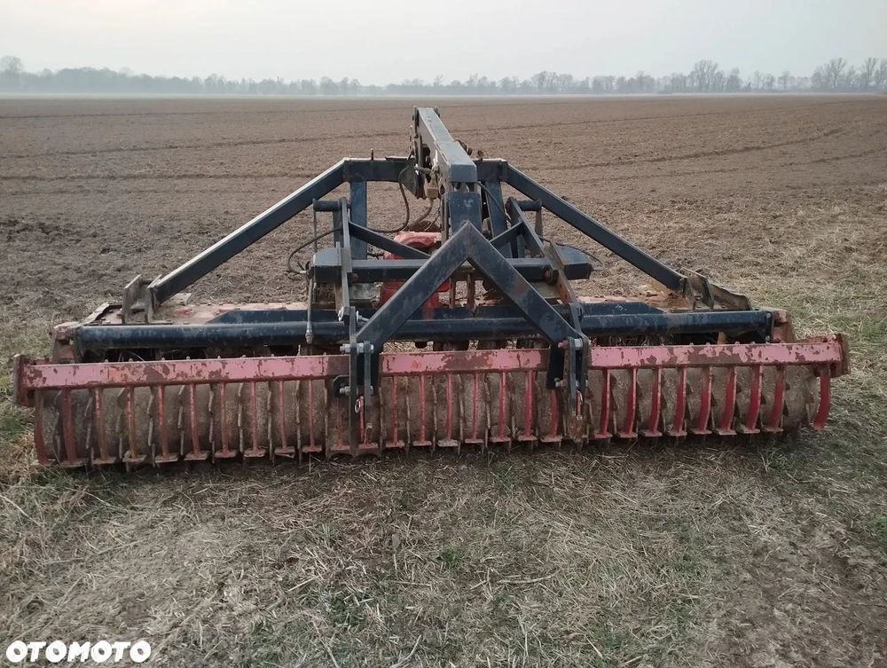 Kuhn Brona wirowa z hydroapkiem - 1