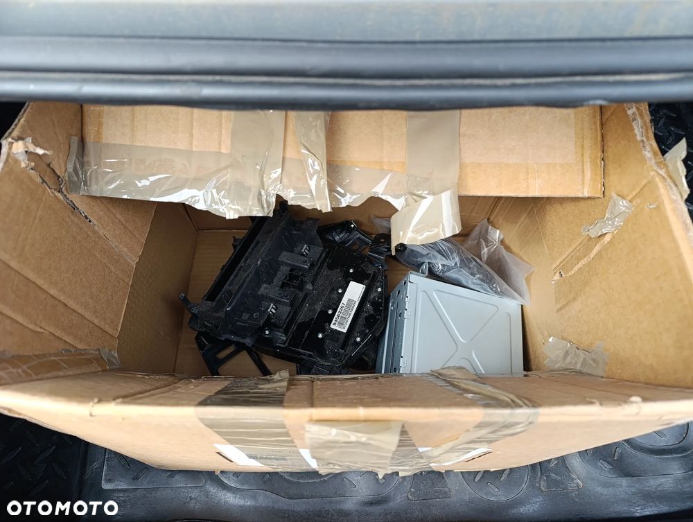 Chevrolet Cruze 1.6 LS - 29