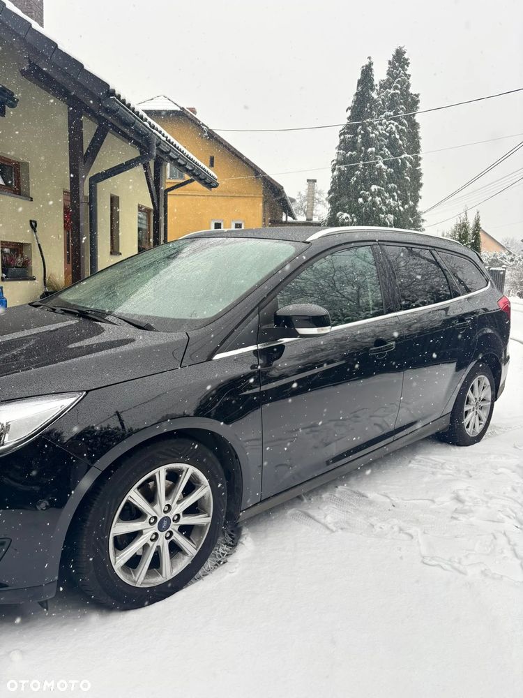 Ford Focus 1.0 EcoBoost Titanium ASS - 4