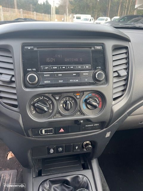 Mitsubishi L200 154cv 4X4 CAB/DUPLA - 12