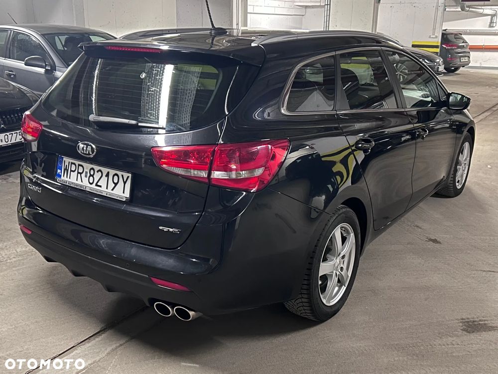 Kia Ceed 1.6 CRDi GT Line - 6