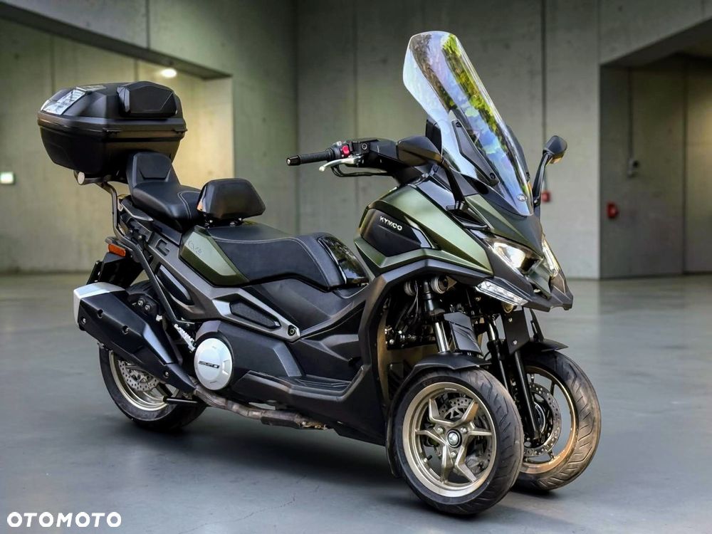 Kymco CV3 - 1