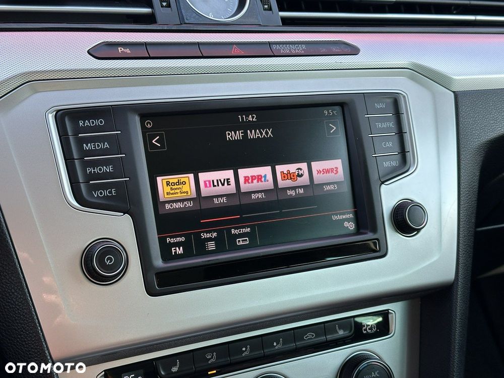 Volkswagen Passat Variant 2.0 TDI SCR Comfortline - 21