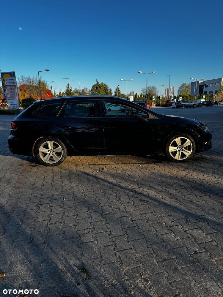 Seat Leon 2.0 TDI DPF Start&Stop DSG FR - 8