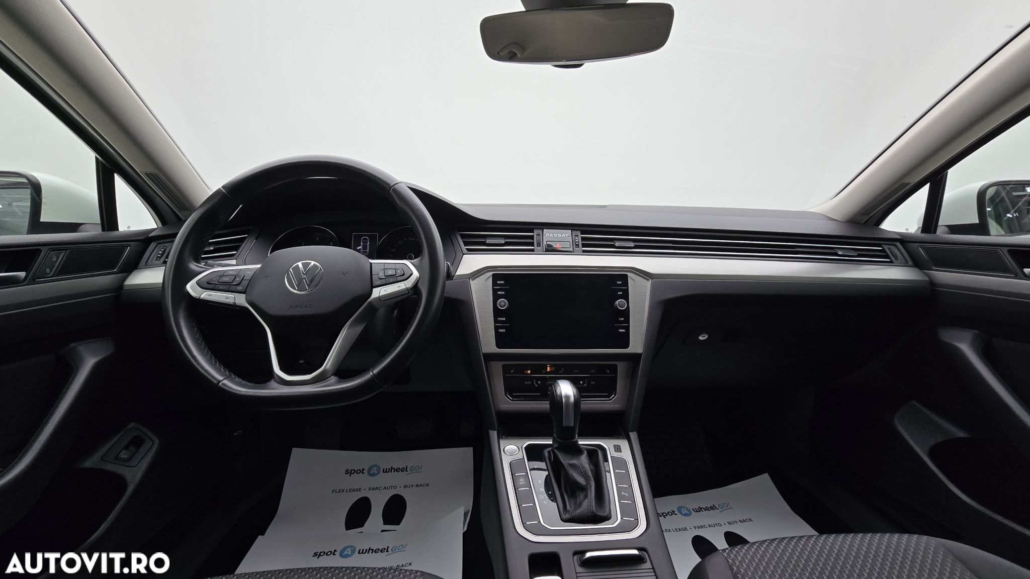Volkswagen Passat 2.0 TDI DSG Comfortline - 14