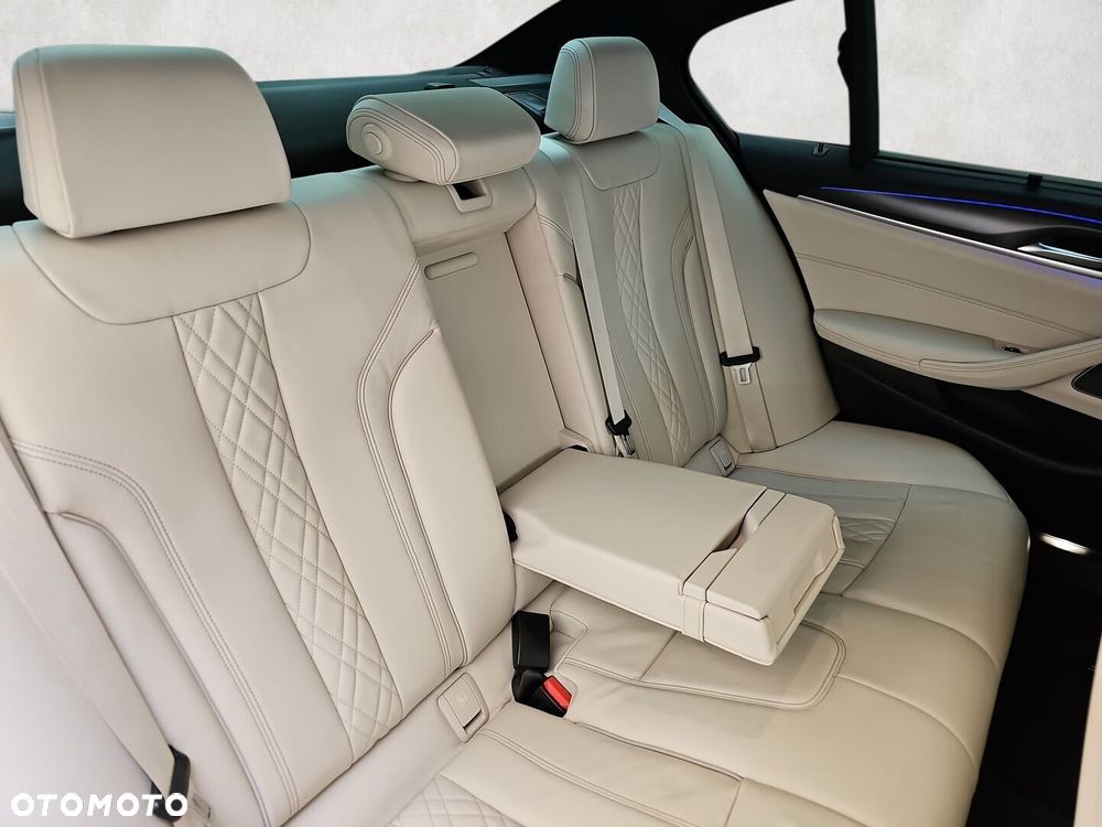 BMW Seria 5 - 29