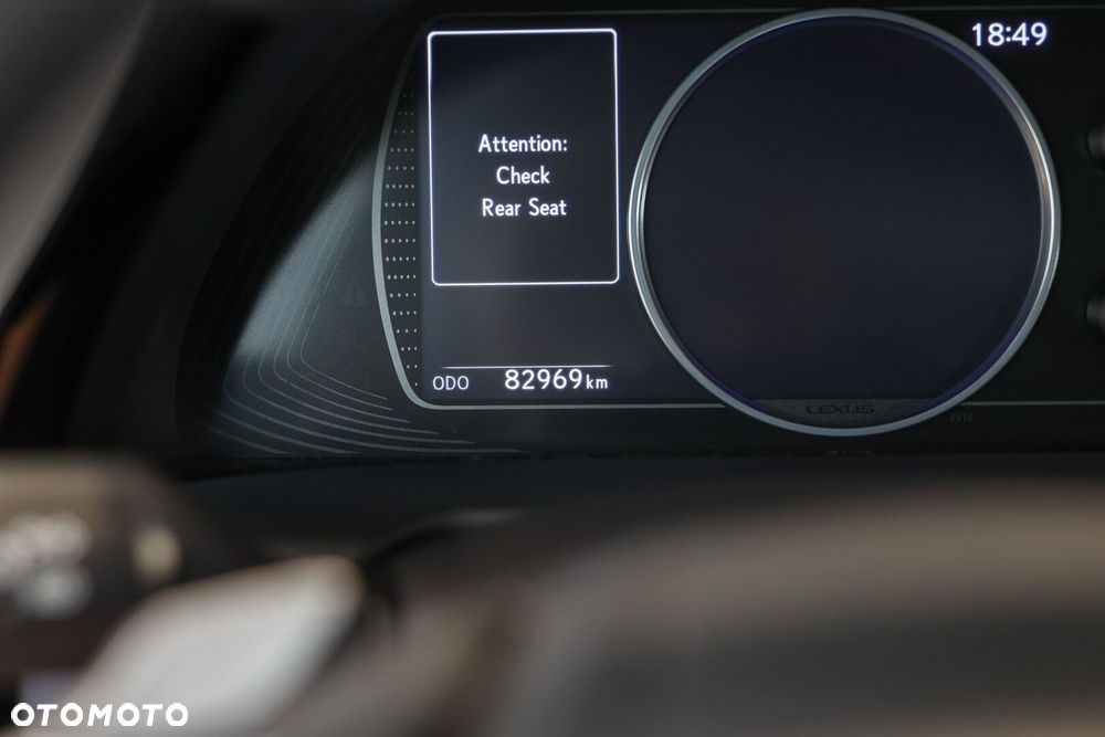 Lexus ES 300h Business Edition - 38