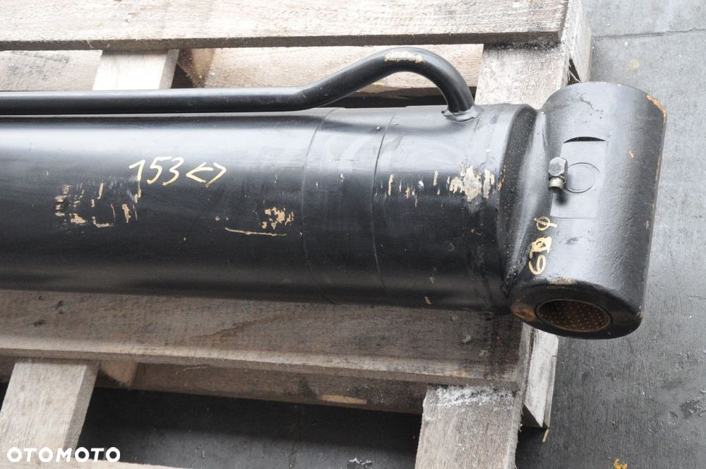 SIŁOWNIK HYDRAULICZNY MANITOU 1840 DŁ. 153 CM - 2