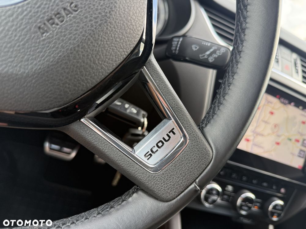 Skoda Octavia Scout 1.8 TSI 4x4 DSG - 25