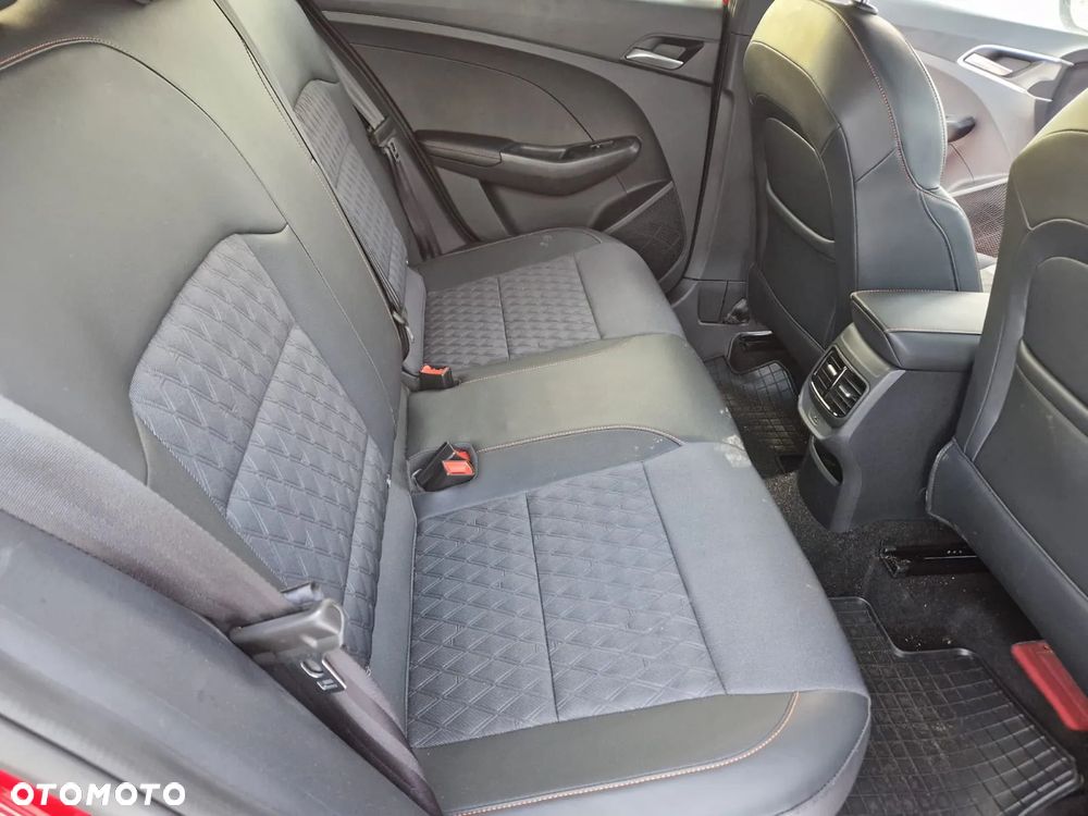 MG MG3 1.5 HEV+ Exclusive - 20