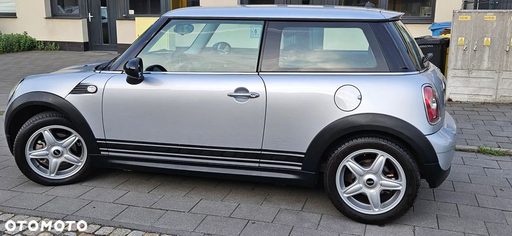 MINI ONE - 3