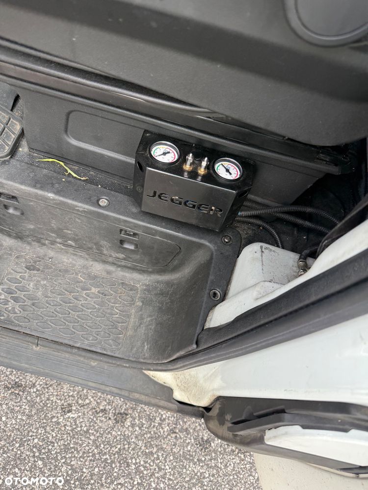 Iveco Daily full led plandeka 3,0 PREMIUM - 7