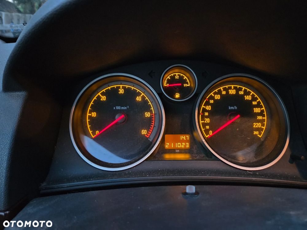 Opel Astra 1.7 CDTI - 3