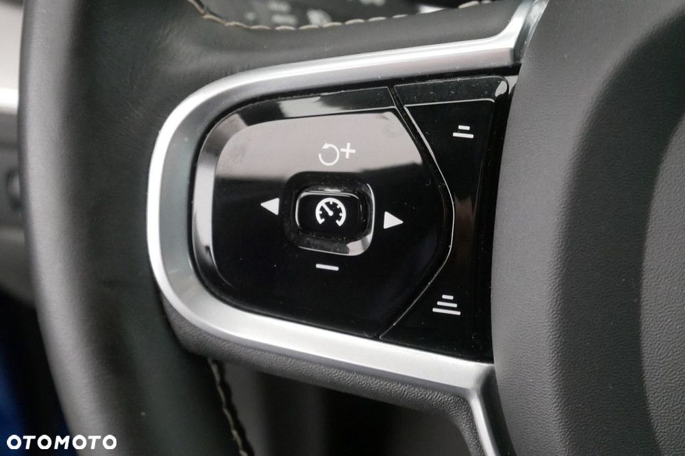 Volvo XC 60 - 27