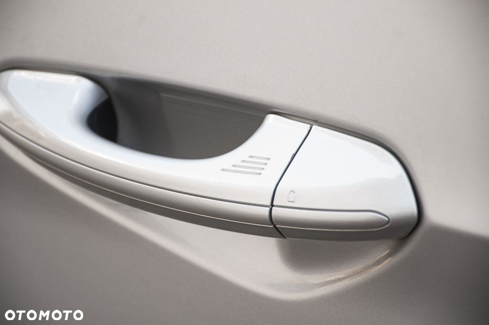 Ford S-Max 2.0 EcoBlue Bi-Turbo ST-LINE - 24