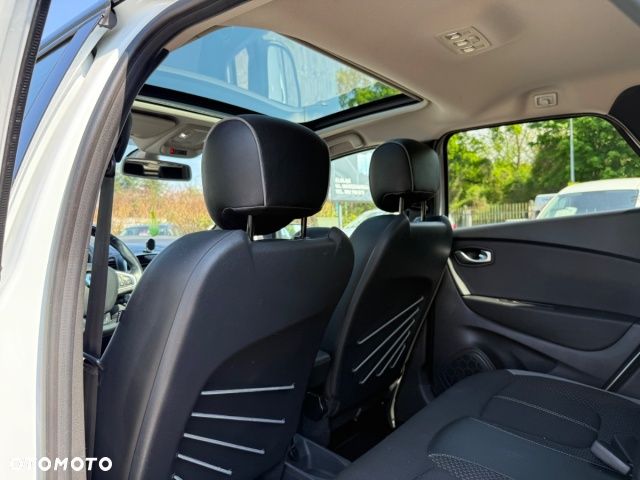 Renault Captur - 23