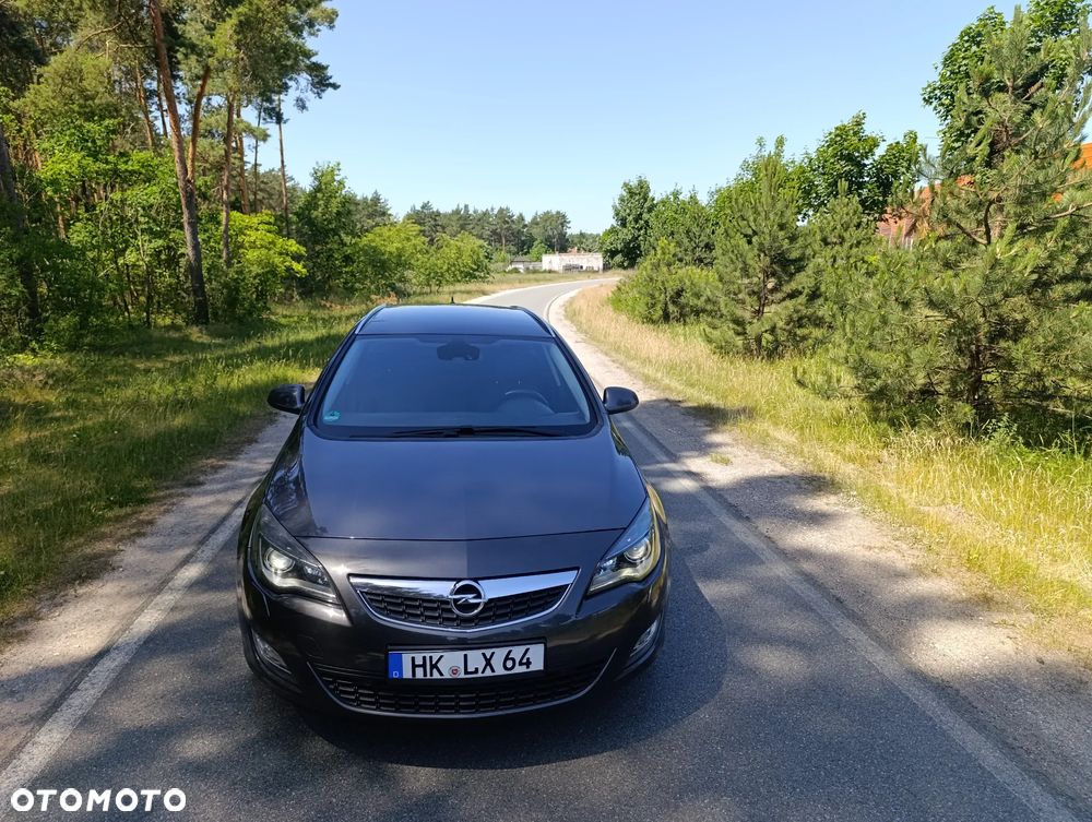 Opel Astra 1.4 T Cosmo S&S - 8