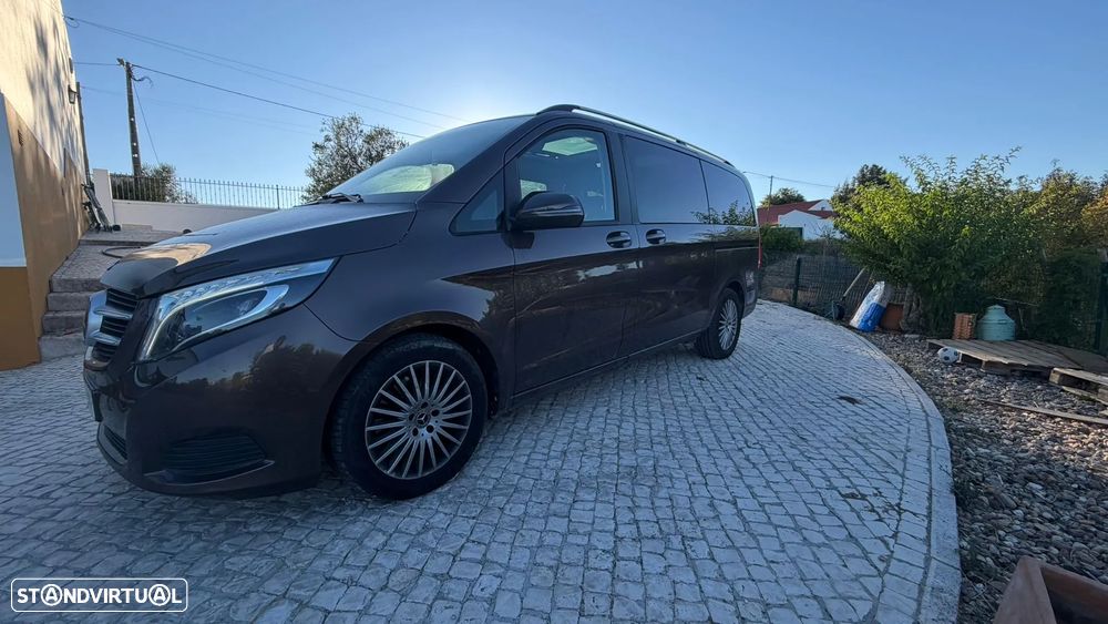 Mercedes-Benz V 220 d Longo Avantgarde Aut. - 4