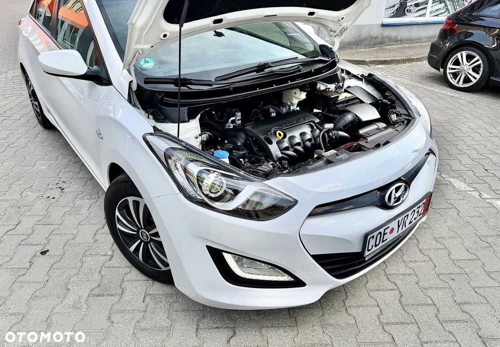 Hyundai i30 1.4 Premium - 22