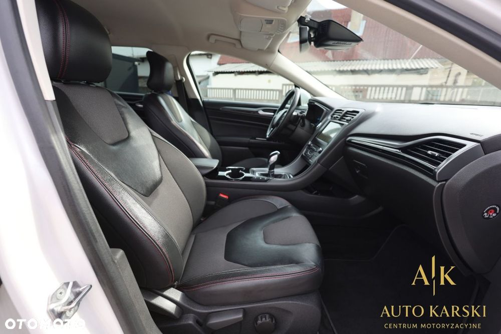 Ford Mondeo - 30