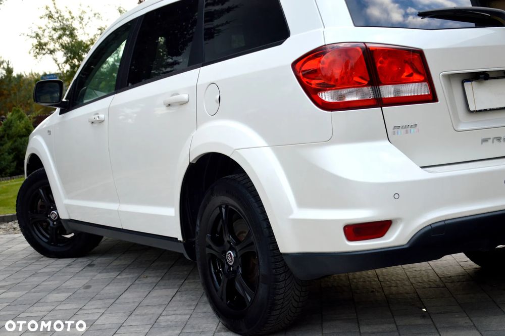 Fiat Freemont 2.0 Multijet 16V DPF Automatik Allrad Black Code - 17