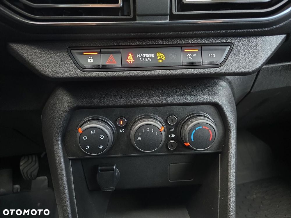 Dacia Sandero 1.0 TCe Essential - 14