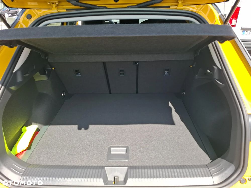 Volkswagen T-Roc 1.5 eTSI Life DSG - 9