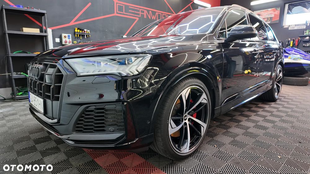 Audi SQ7 - 10