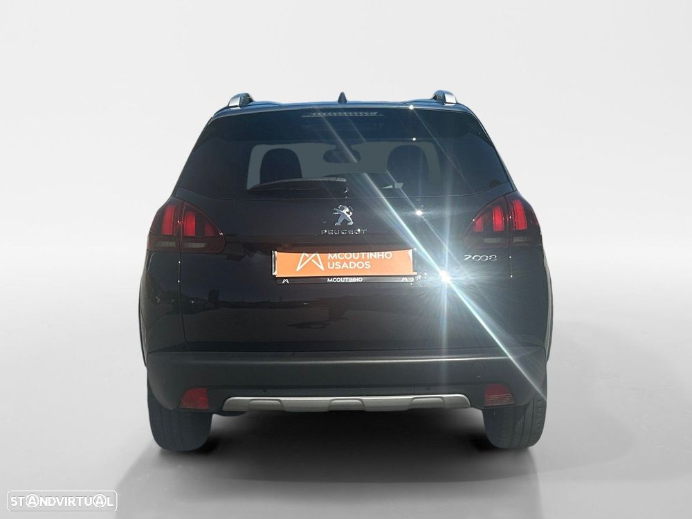Peugeot 2008 1.2 PureTech Allure - 4